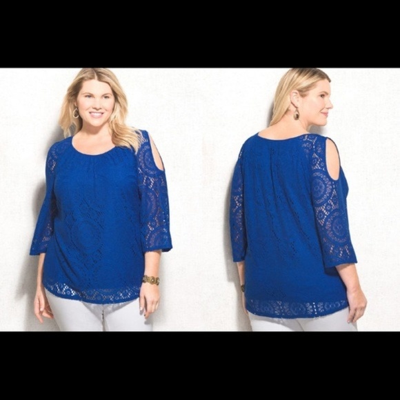 Roz & Ali Cold Shoulder Midnight Blue Lace Top - Picture 1 of 8